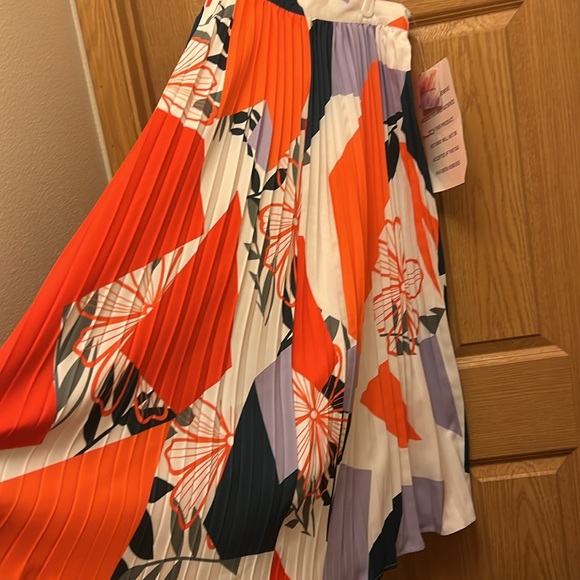 Chicwish Floral Abstract Color Block Maxi Skirt New L - Picture 2 of 12